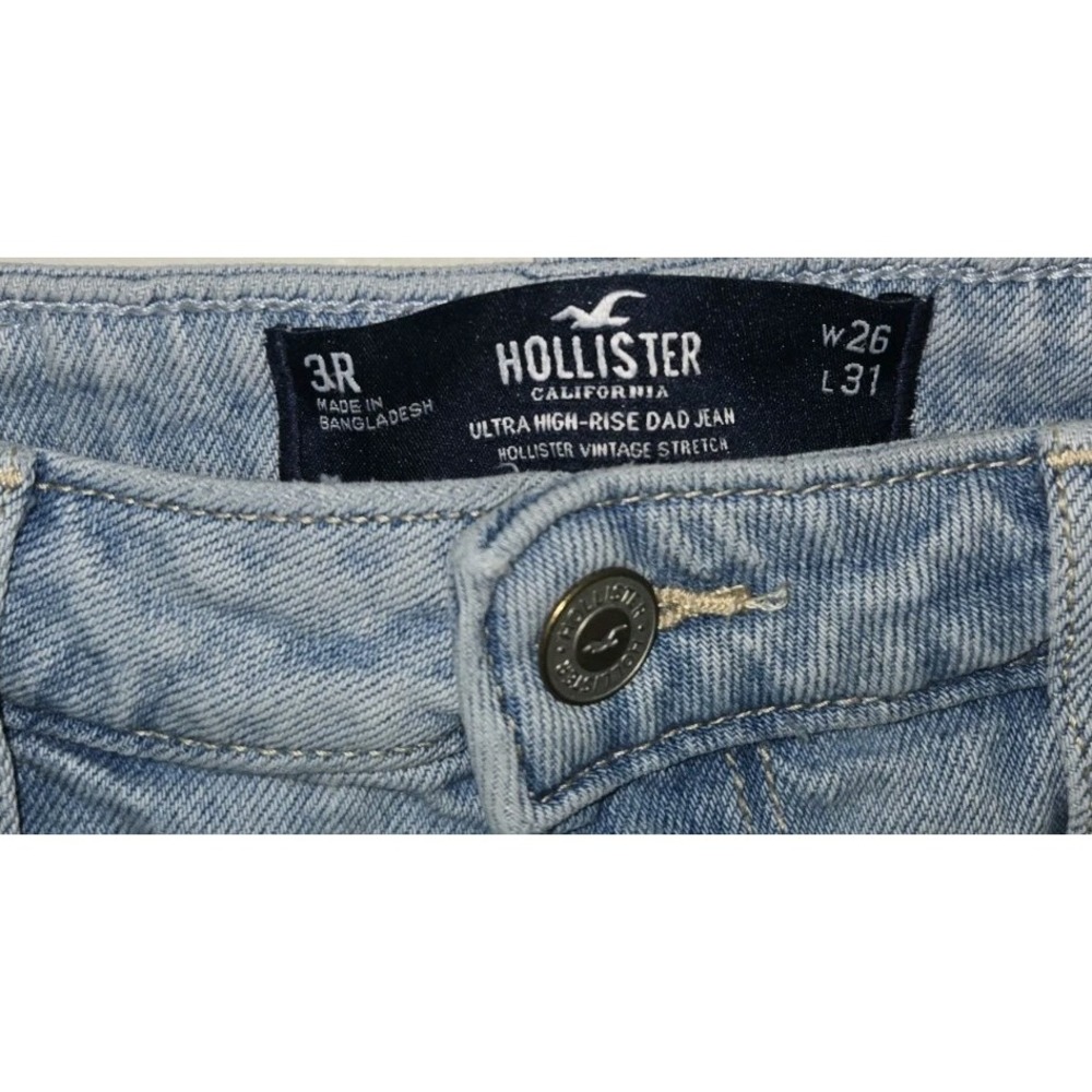 Hollister High Rise Two Tone Blue Cropped Roller Jeans Women's‎ Size 26x31 - Picture 3 of 3